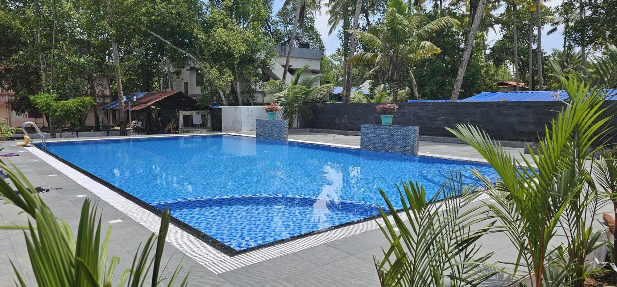 Leisure Valley Beach Resort Varkala Buitenkant foto